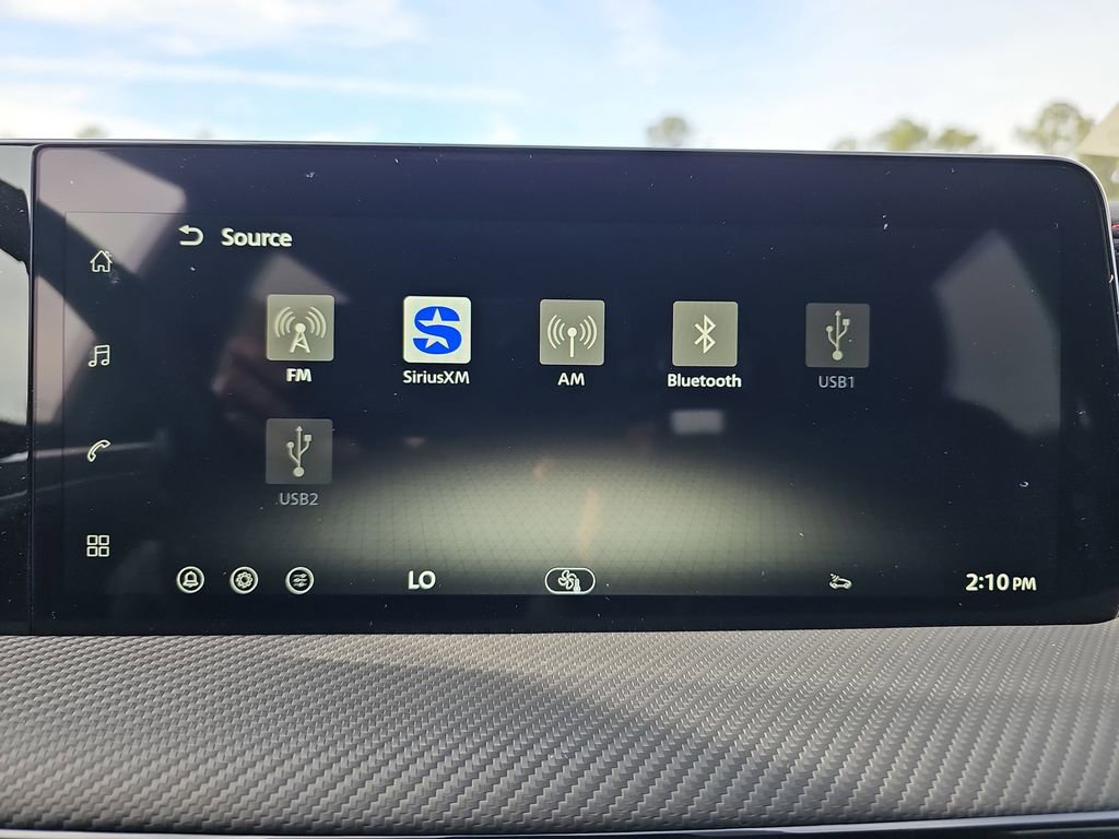 New 2026 Nissan Kicks SR FWD image 25