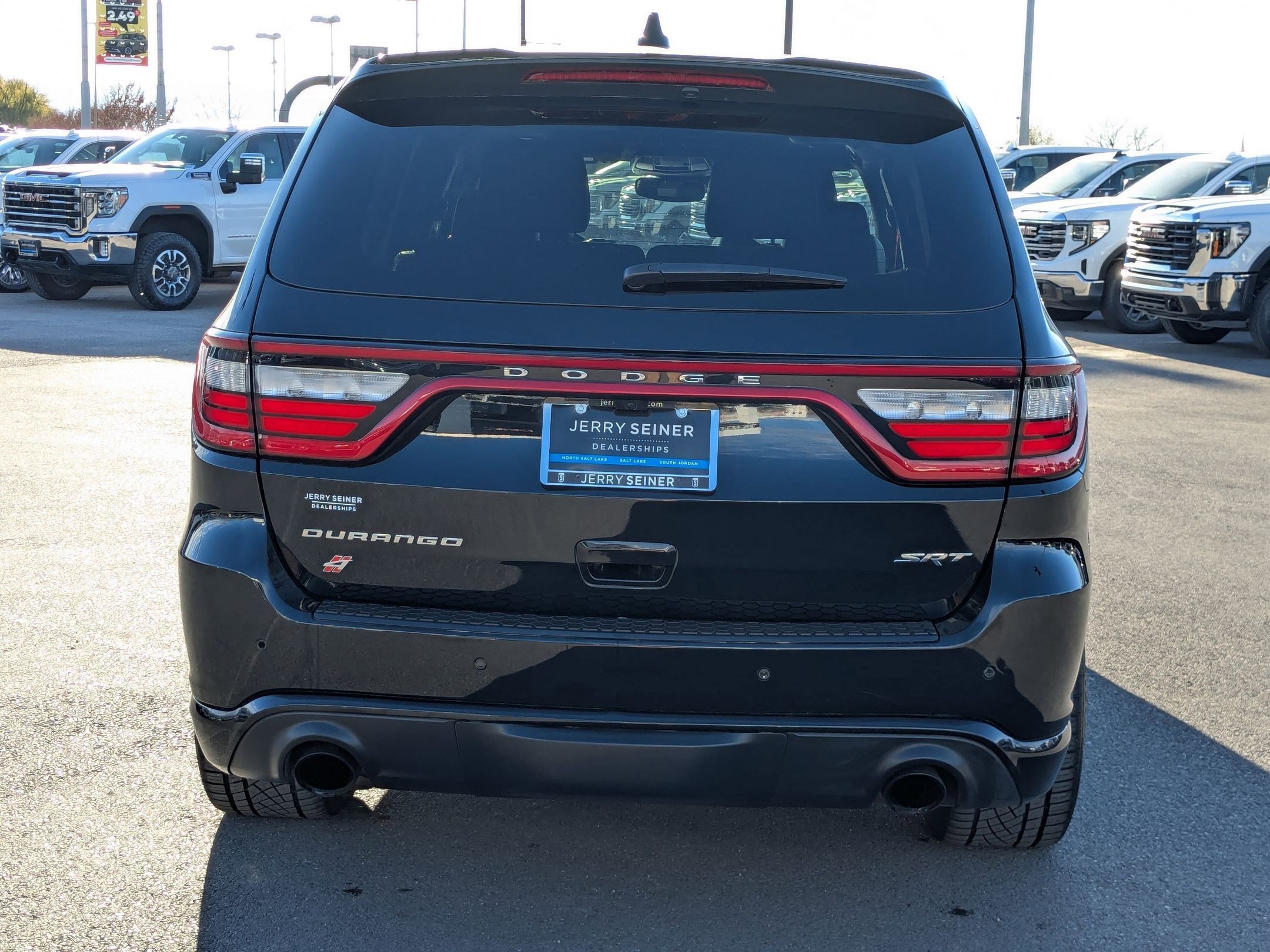 Used 2022 Dodge Durango SRT w/ Technology Group image 5