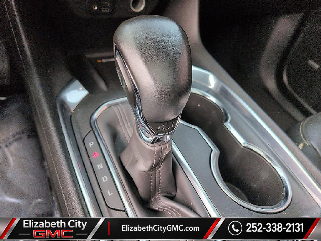 Used 2023 Chevrolet Traverse Premier AWD/4WD image 14