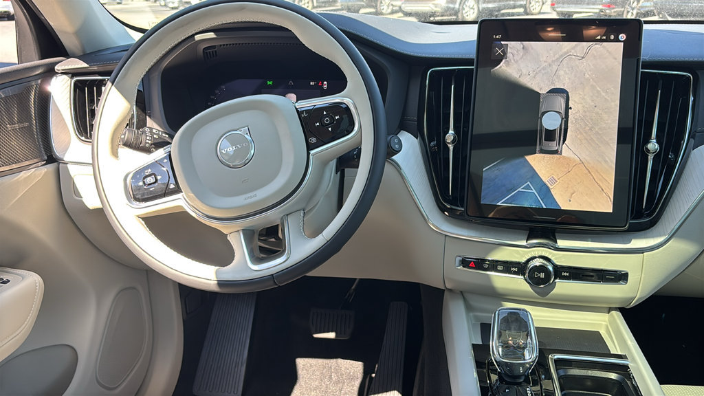 New 2027 Volvo XC60 B5 Ultra AWD/4WD image 7