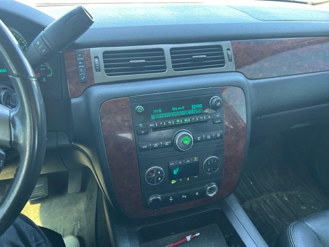 Used 2011 Chevrolet Silverado 2500 LTZ w/ LTZ Plus Package AWD/4WD image 10