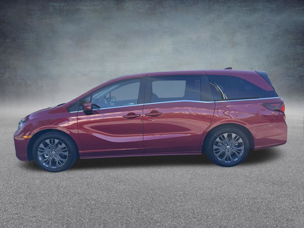 Used 2026 Honda Odyssey Touring image 2