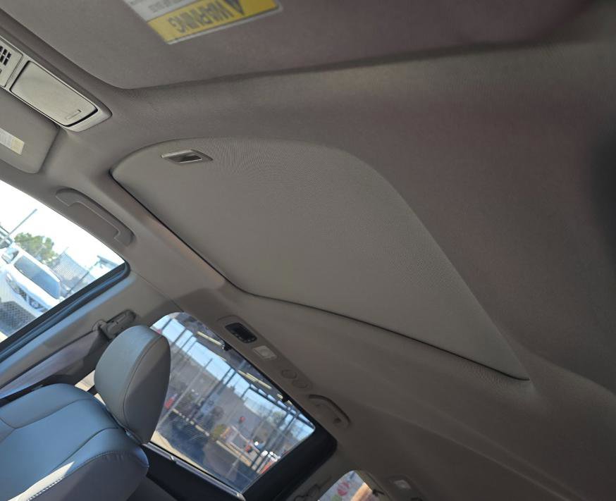 Used 2017 Honda Odyssey EX-L image 9