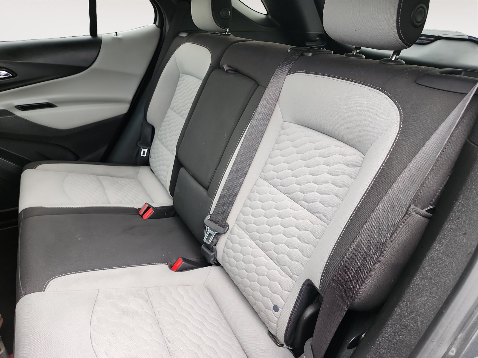Used 2020 Chevrolet Equinox LS w/ LS Convenience Package FWD image 13