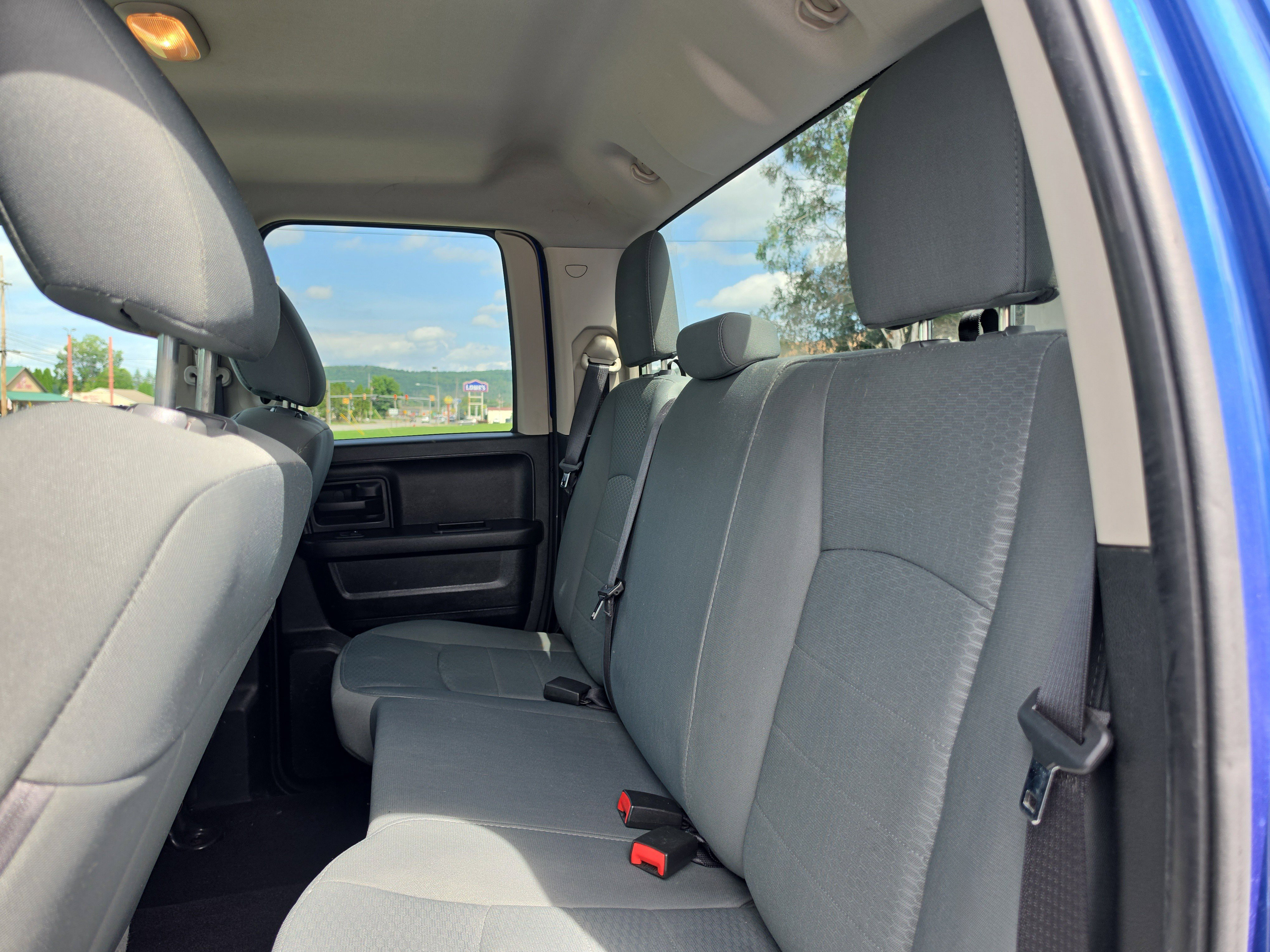 Used 2016 RAM 1500 Express AWD/4WD image 13