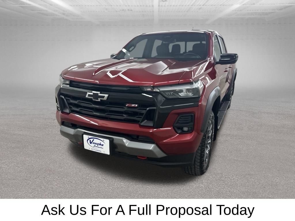 Used 2024 Chevrolet Colorado Z71 w/ Z71 Convenience Package 2 AWD/4WD image 6