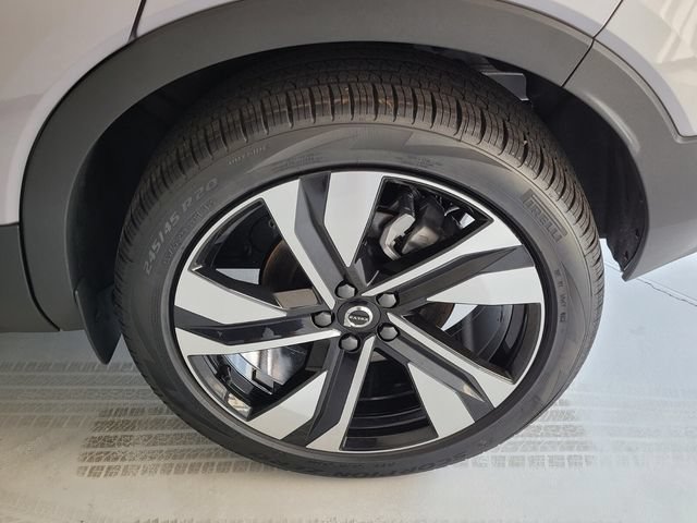 New 2026 Volvo XC40 B5 Ultra AWD/4WD image 11