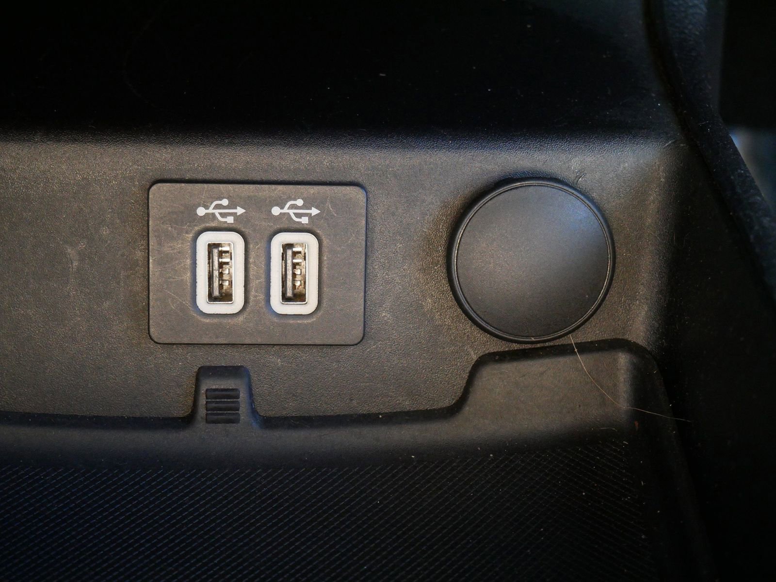 Used 2020 Ford Fusion SE w/ Equipment Group 151A image 19