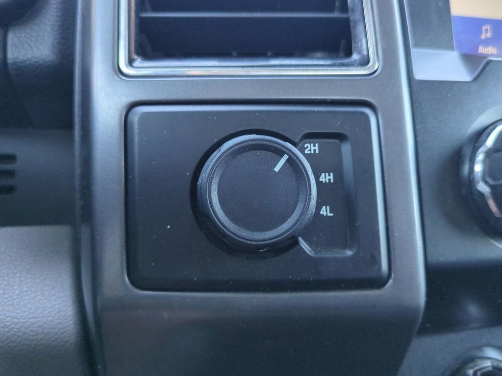 Used 2019 Ford F150 XLT image 25