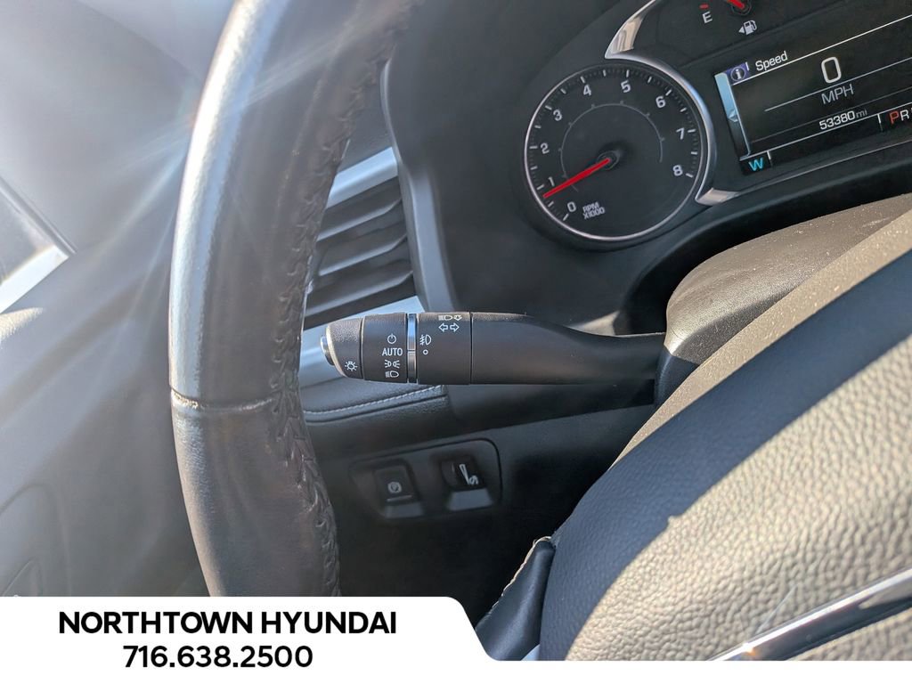 Used 2019 GMC Acadia SLT w/ Black Edition image 29