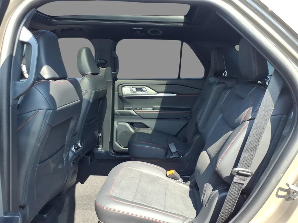 New 2026 Ford Explorer ST w/ Sun And Sound Package AWD/4WD image 5