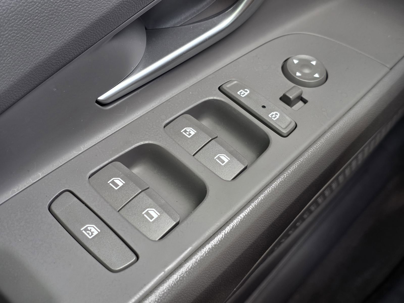 Certified 2023 Hyundai Elantra SEL image 25