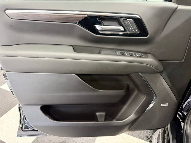 New 2026 Chevrolet Tahoe LT w/ Comfort Package image 17