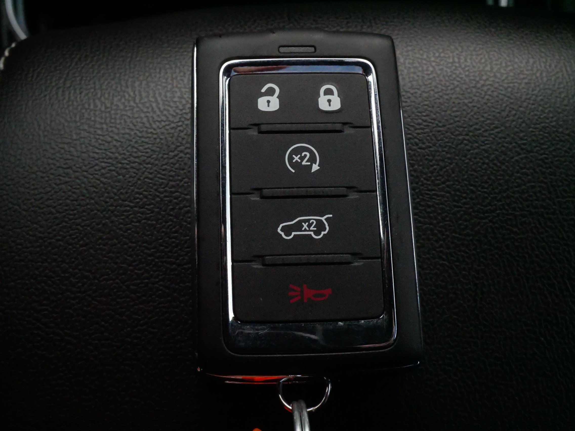 Used 2025 Jeep Grand Cherokee Limited 4xe w/ Luxury Tech Group II AWD/4WD image 32
