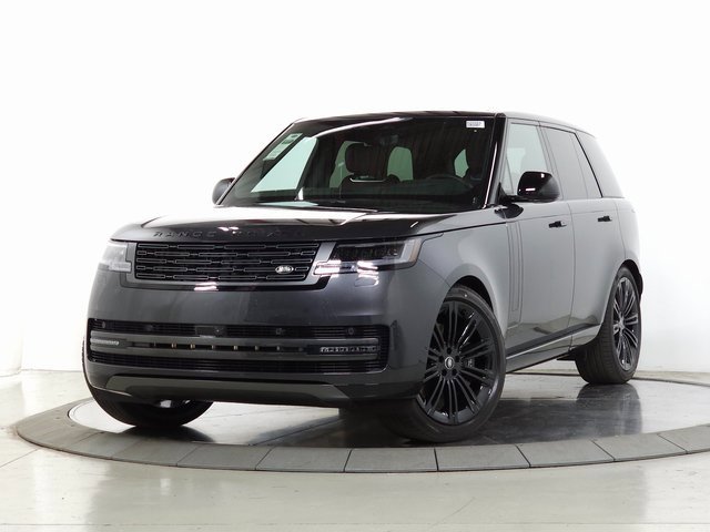 New 2025 Land Rover Range Rover SE