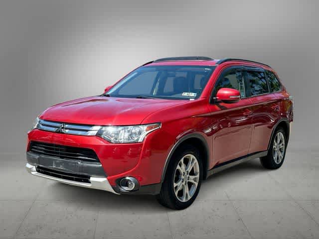 Used 2015 Mitsubishi Outlander SE