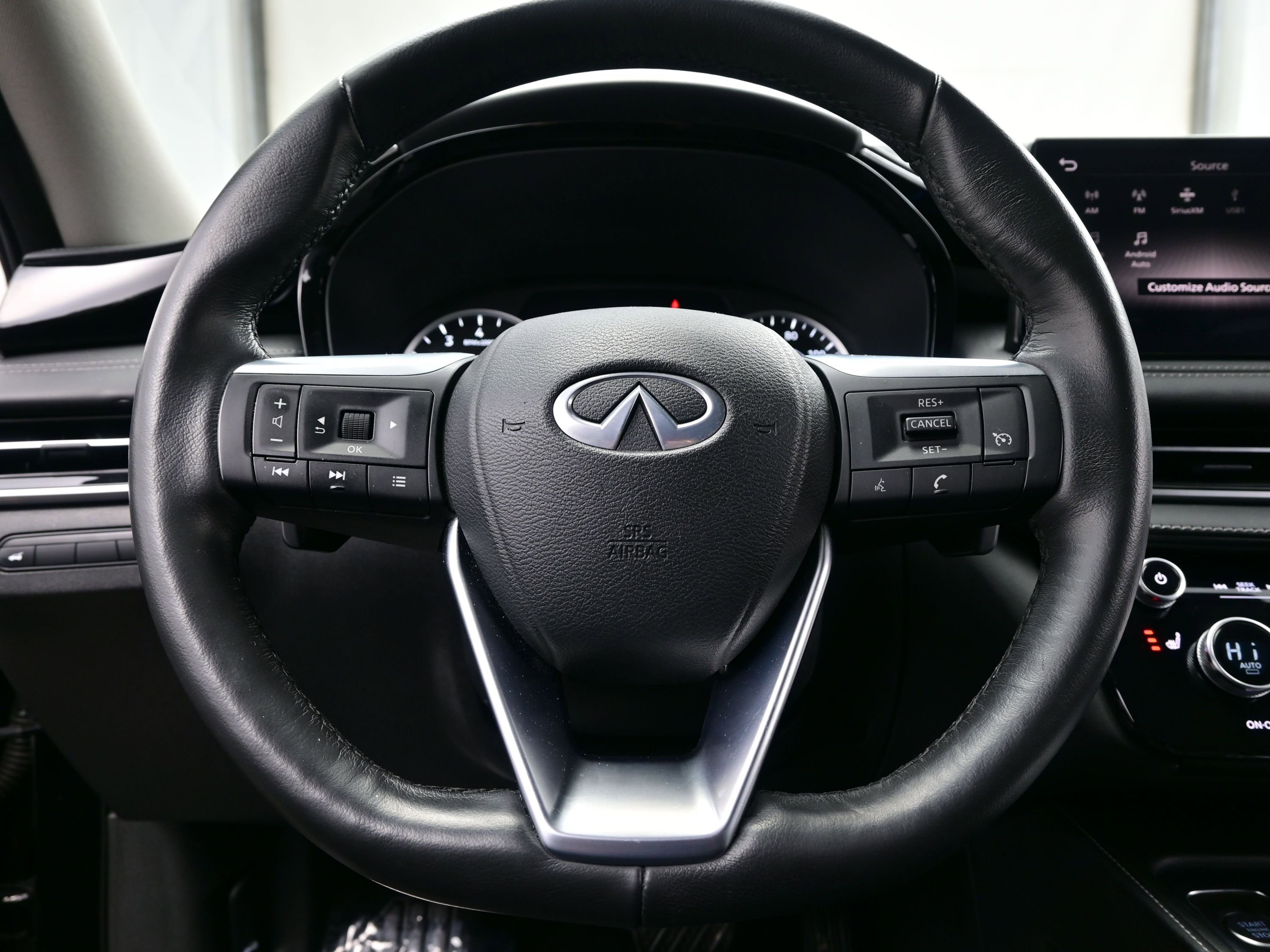 Used 2024 INFINITI QX60 Pure image 25