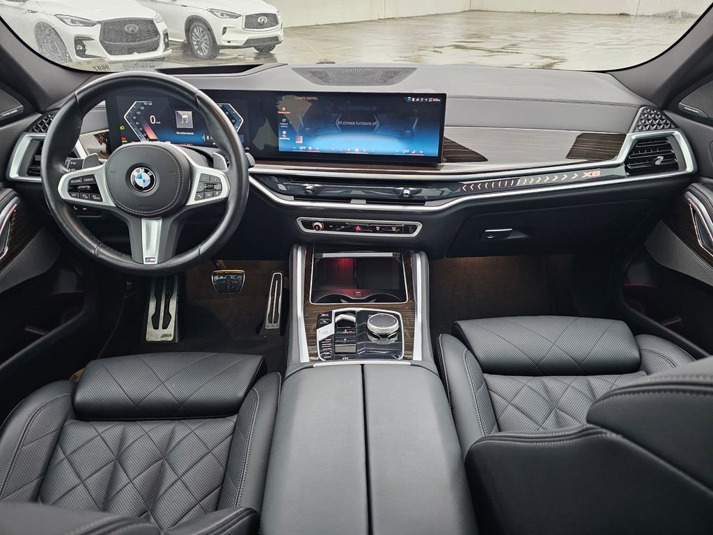 Used 2024 BMW X6 xDrive40i image 21