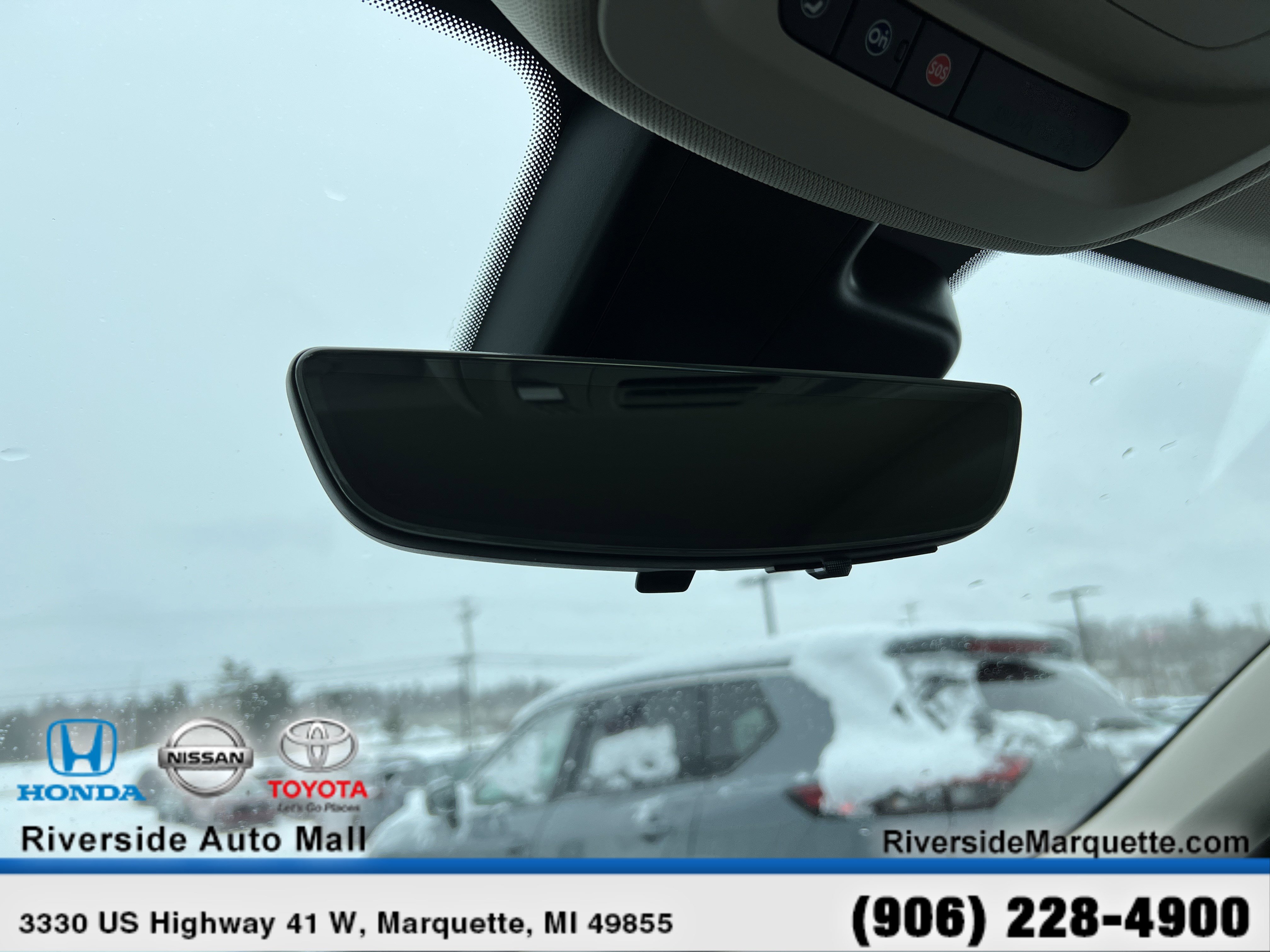 Used 2023 Buick Envision Avenir image 19