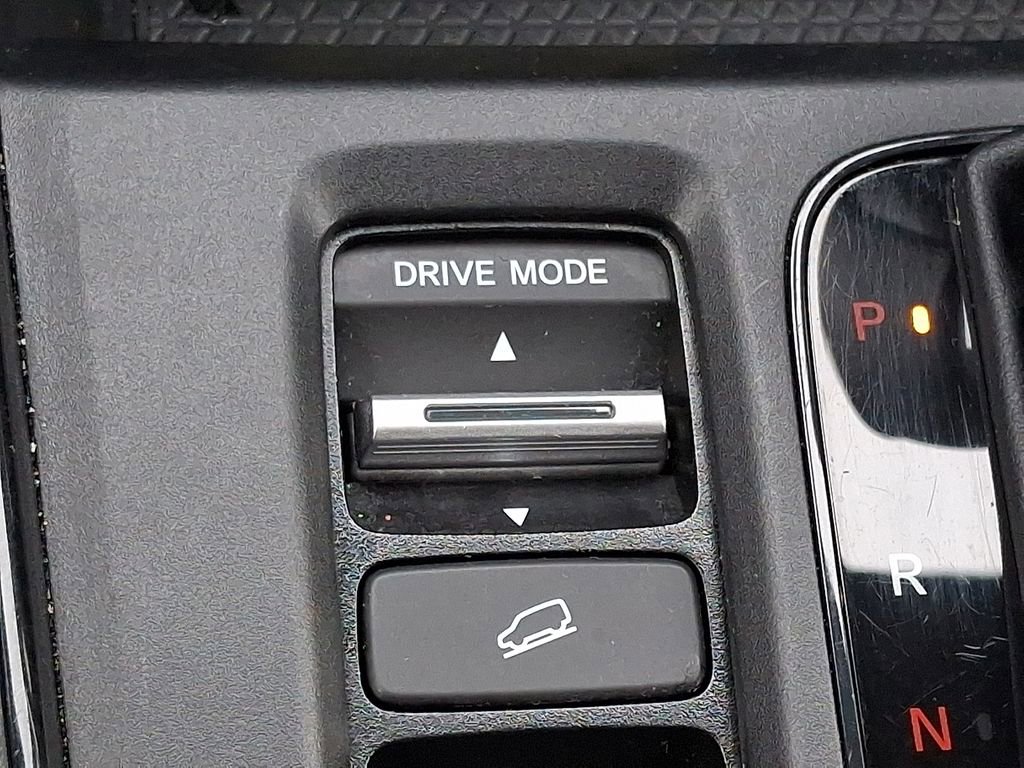 Used 2024 Honda CR-V Sport Touring image 27