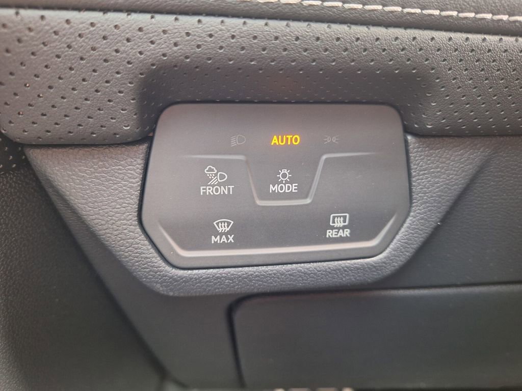 New 2026 Volkswagen Atlas SEL Premium R-Line image 12