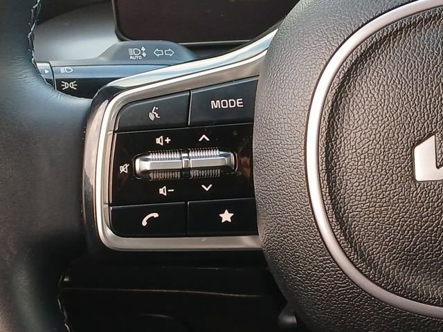 Used 2024 Kia Sorento S w/ Panoramic Sunroof Package image 10