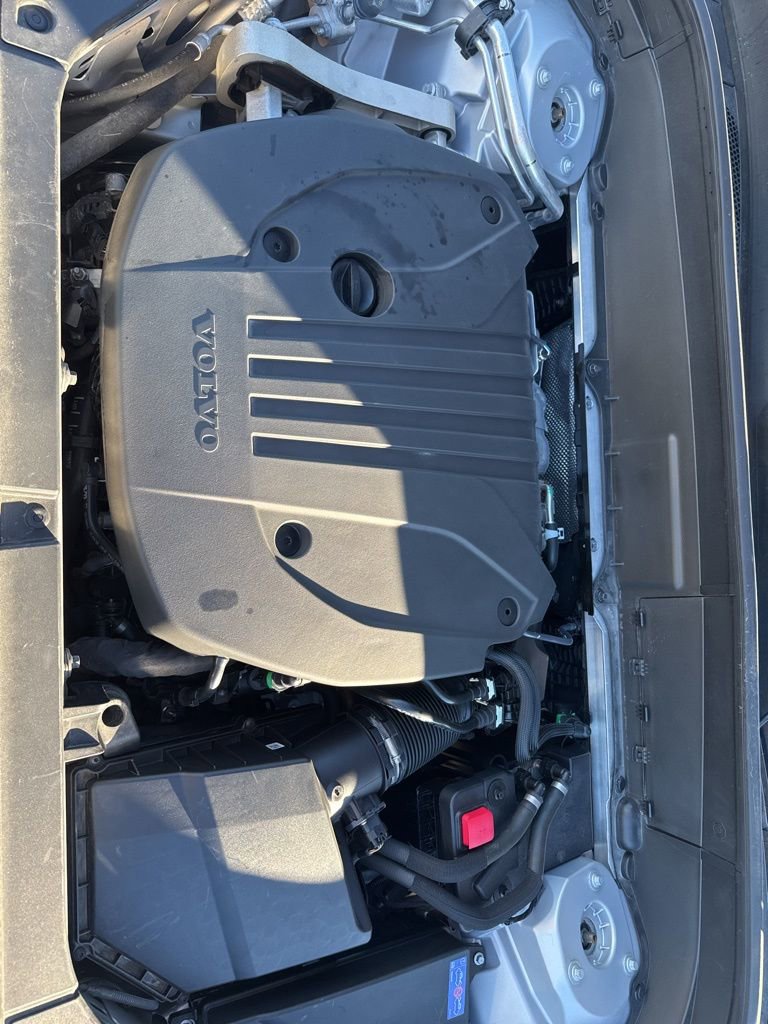 Used 2024 Volvo XC90 B5 Plus image 39