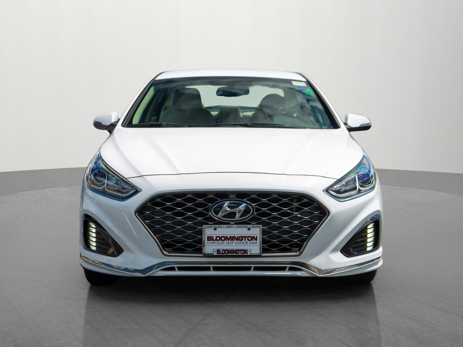 Used 2019 Hyundai Sonata SEL FWD image 2
