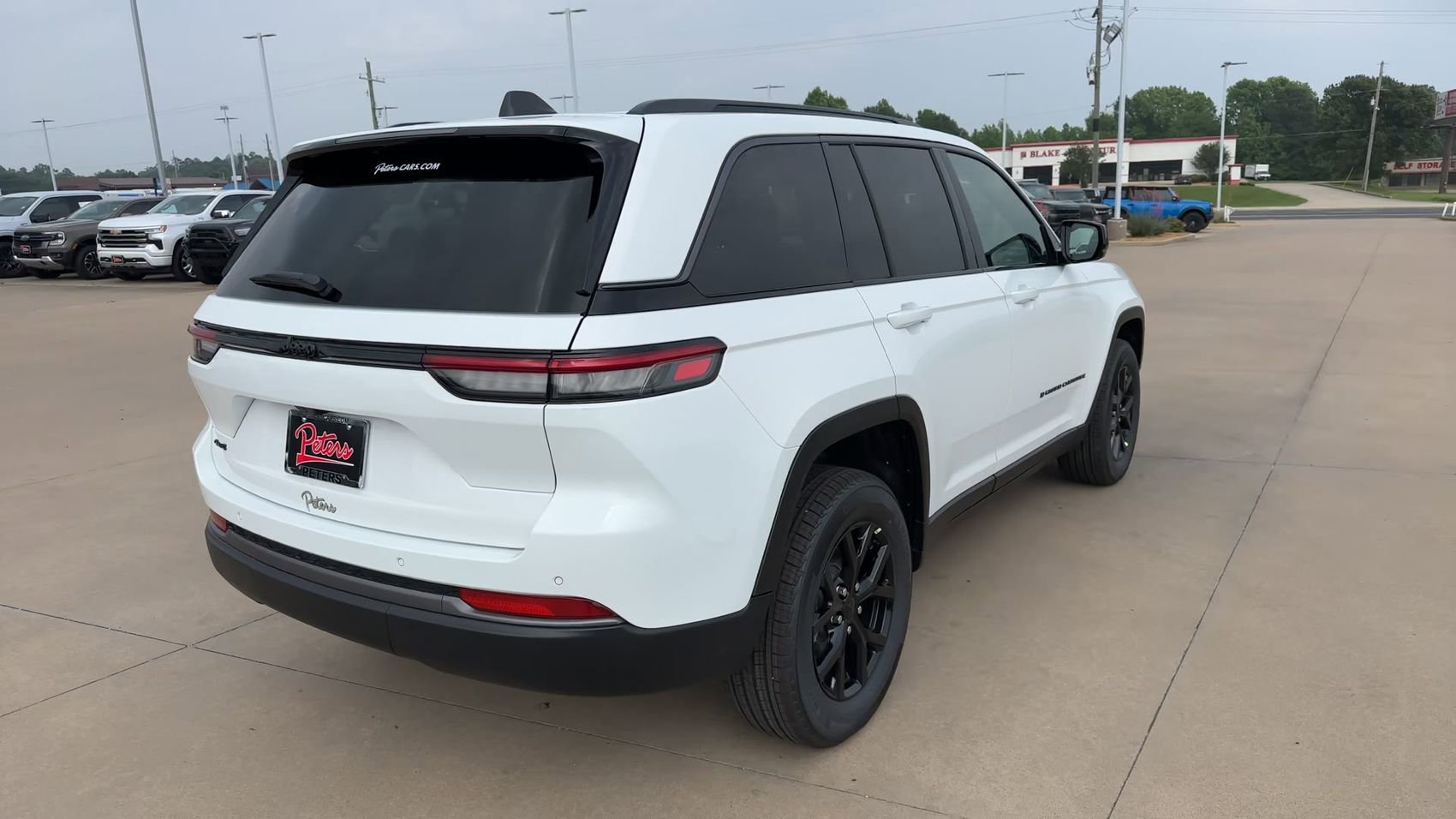 New 2026 Jeep Grand Cherokee Altitude AWD/4WD image 8