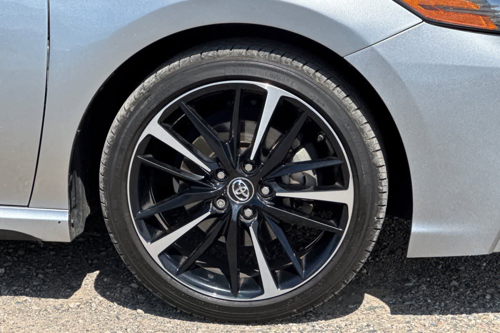 Used 2018 Toyota Camry XSE w/ Accessory Appearance Package FWD image 29
