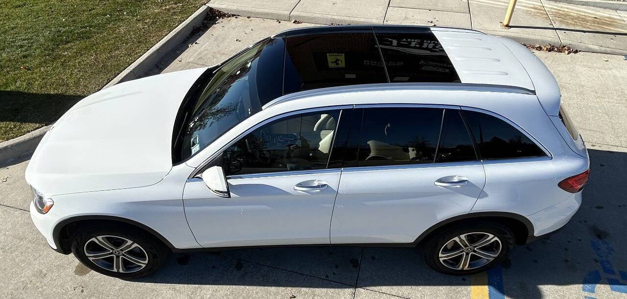 Used 2018 Mercedes-Benz GLC 300 4MATIC image 11