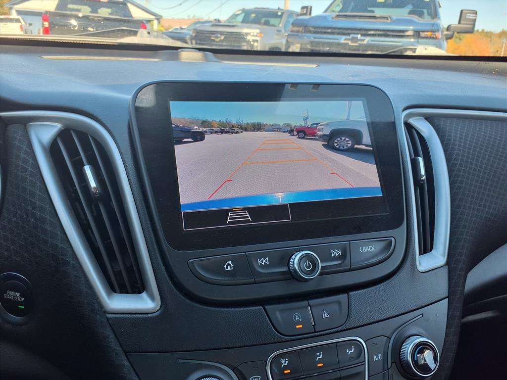 Used 2023 Chevrolet Malibu LT image 21