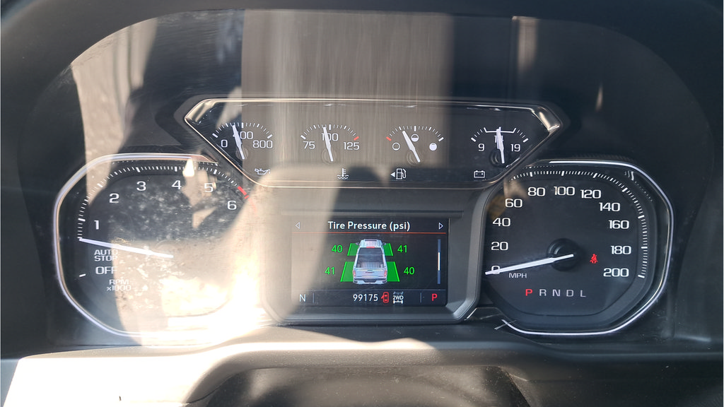 Used 2021 GMC Sierra 1500 SLE w/ Remote Start Package AWD/4WD image 19