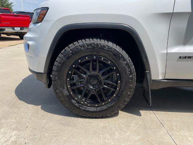 Used 2019 Jeep Grand Cherokee Limited w/ Luxury Group II AWD/4WD image 17