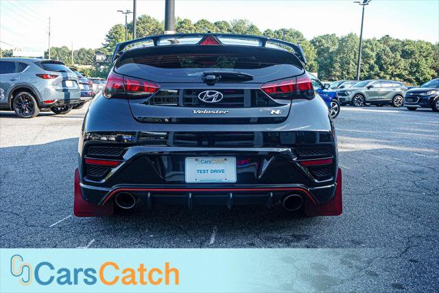 Used 2022 Hyundai Veloster N FWD image 13