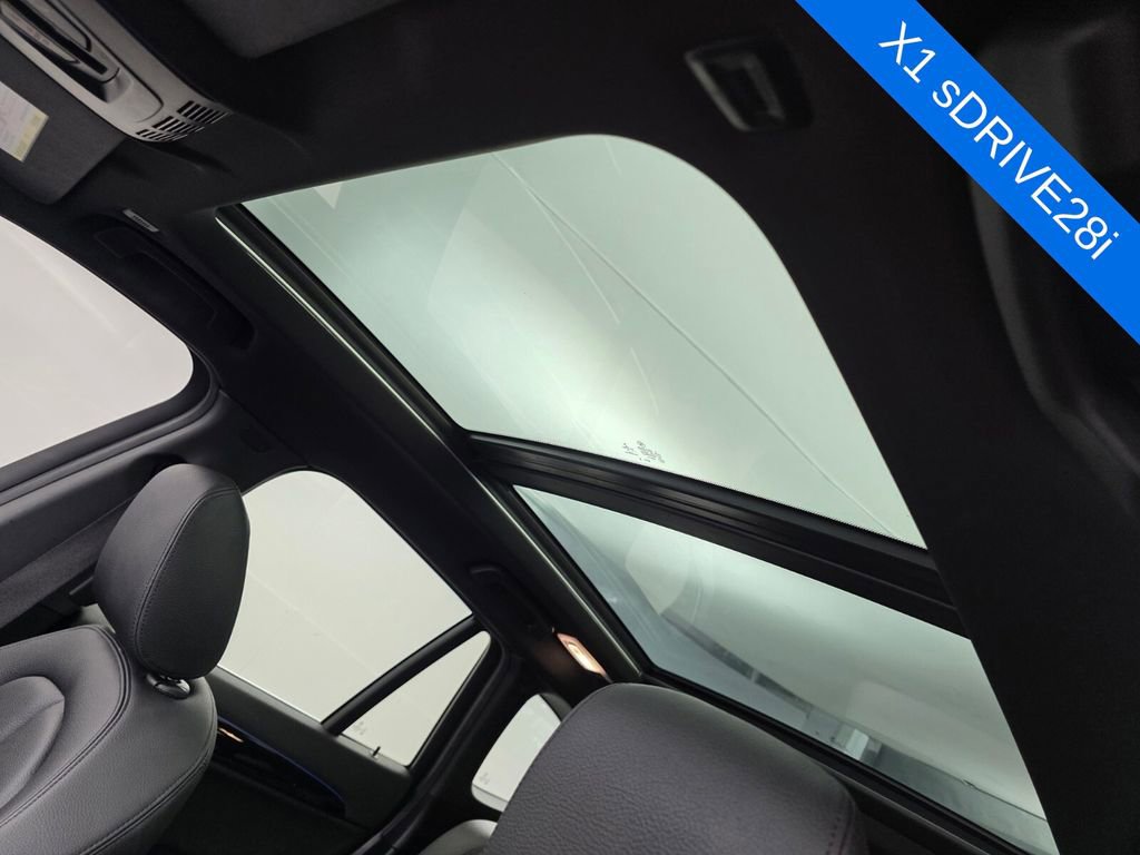 Used 2021 BMW X1 sDrive28i w/ Convenience Package FWD image 12
