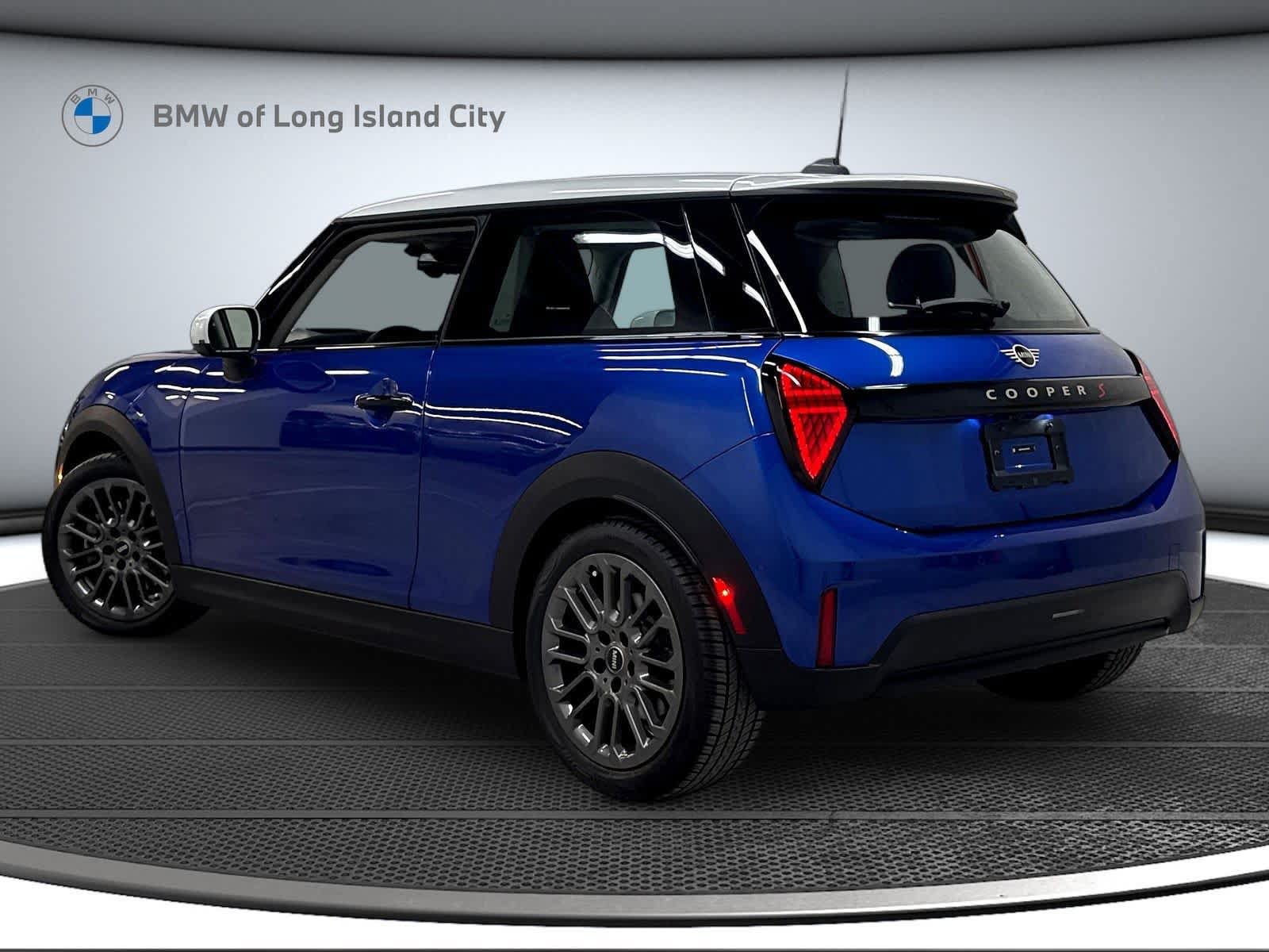 Used 2025 MINI Cooper S FWD image 7