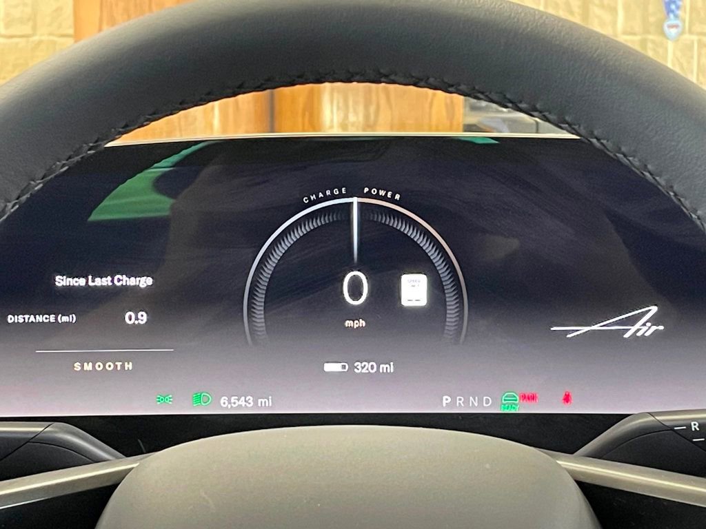 Used 2025 Lucid Air Touring AWD/4WD image 29