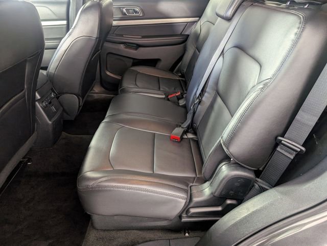 Used 2018 Ford Explorer XLT w/ Equipment Group 202A image 26