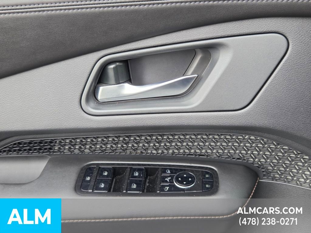 Used 2023 Nissan Ariya FWD image 30