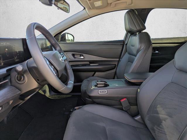 Used 2023 Nissan Ariya FWD image 16
