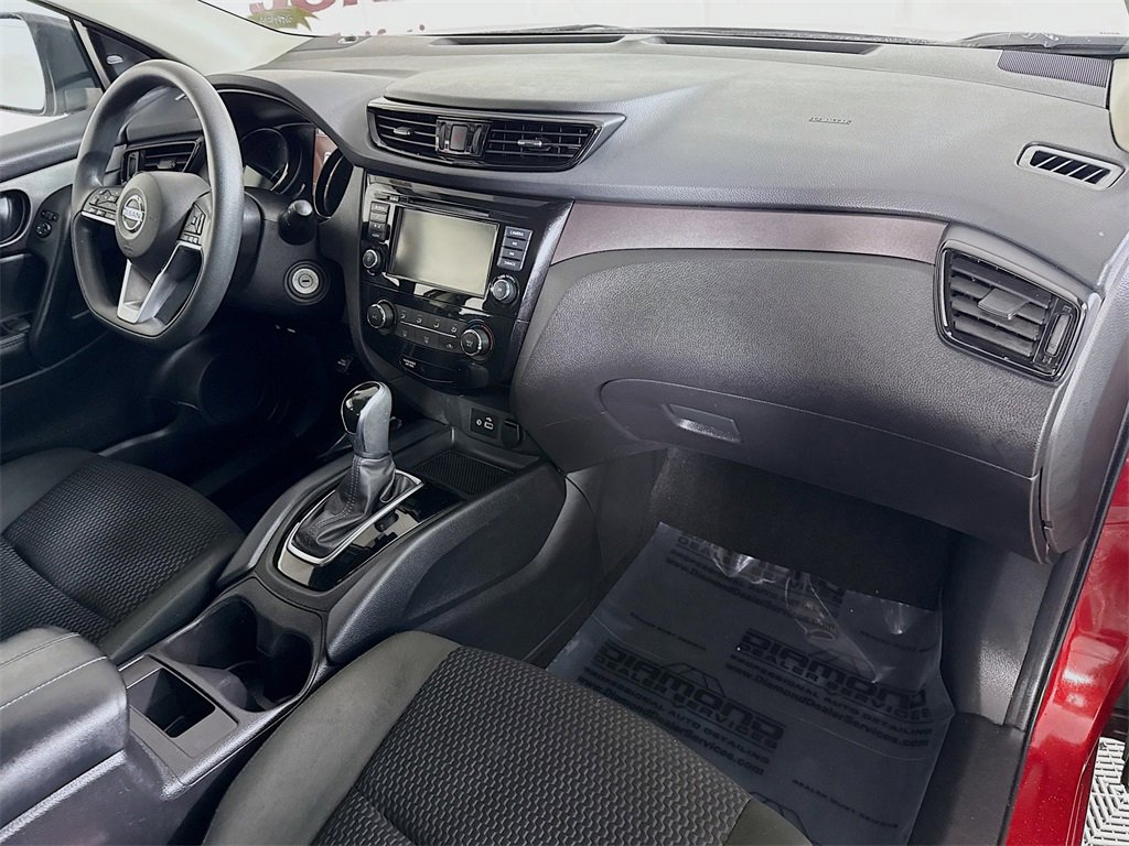 Certified 2021 Nissan Rogue Sport S image 30