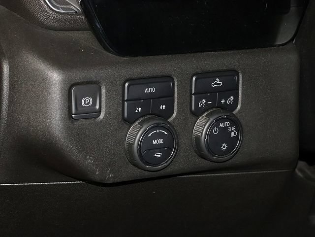 Used 2023 Chevrolet Silverado 1500 LT AWD/4WD image 27