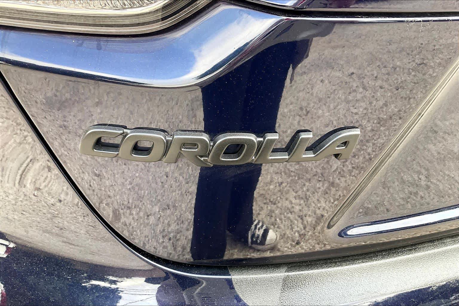 Used 2026 Toyota Corolla SE FWD image 29