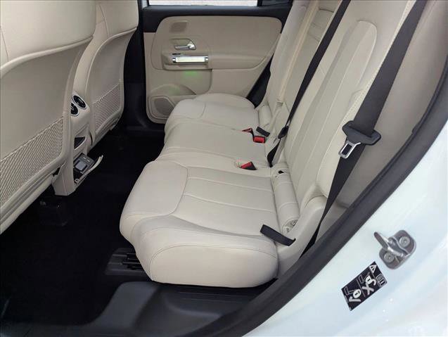 New 2026 Mercedes-Benz GLB 250 image 13