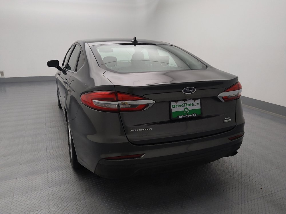 Used 2019 Ford Fusion SE image 6