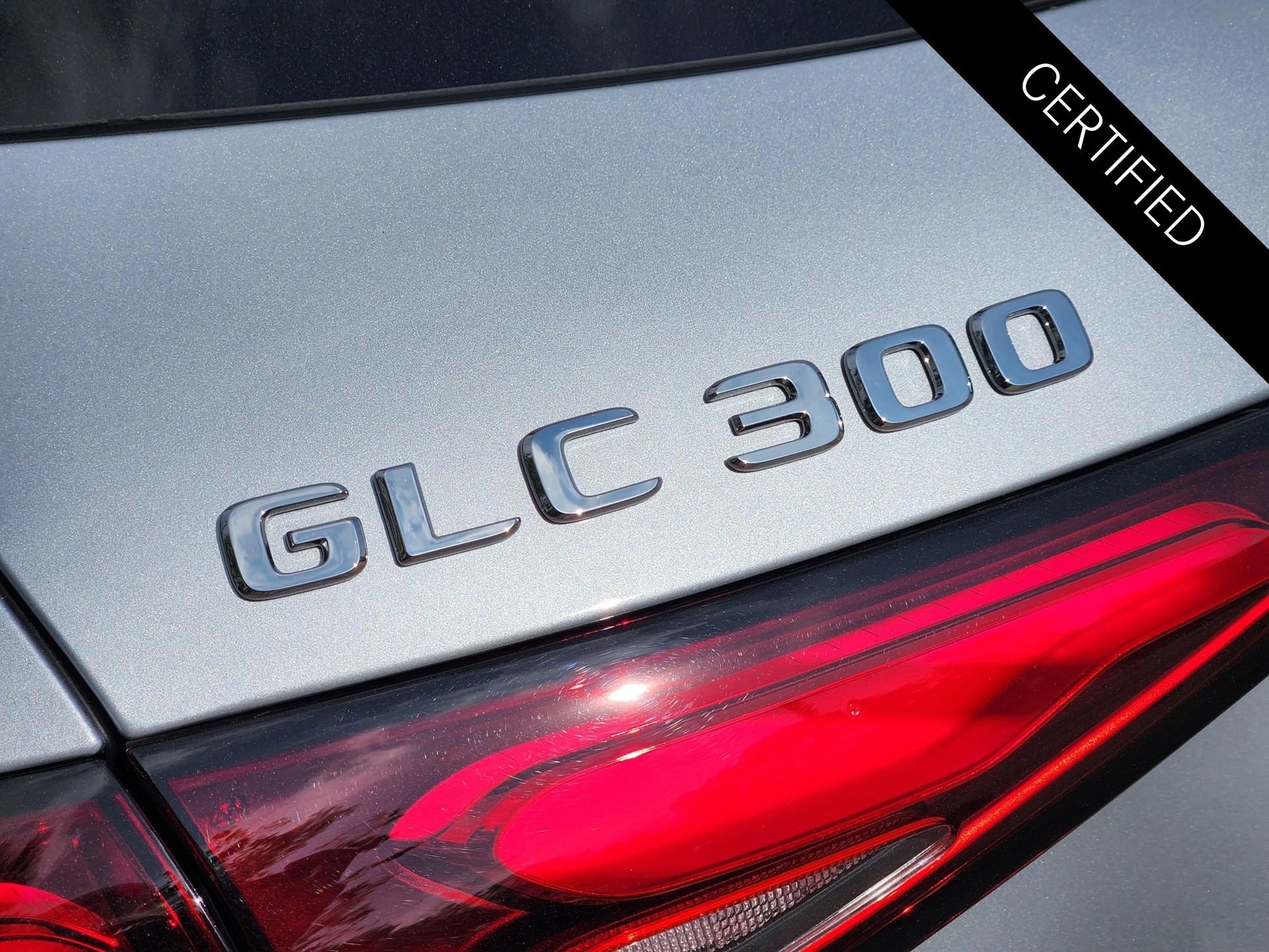 Used 2026 Mercedes-Benz GLC 300 image 14