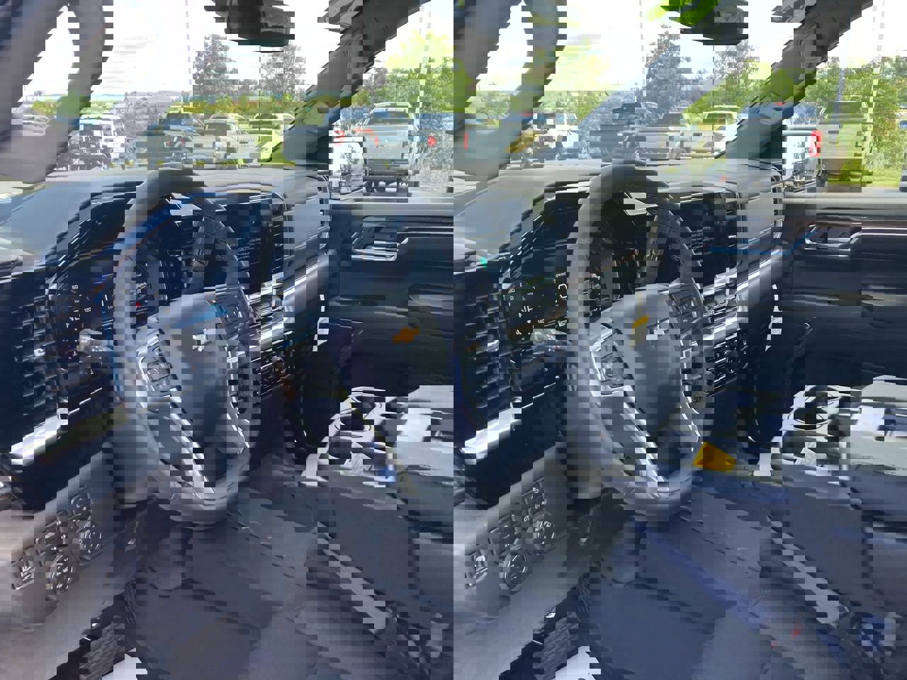 New 2024 Chevrolet Silverado 1500 LT w/ Z71 Off-Road Package image 25