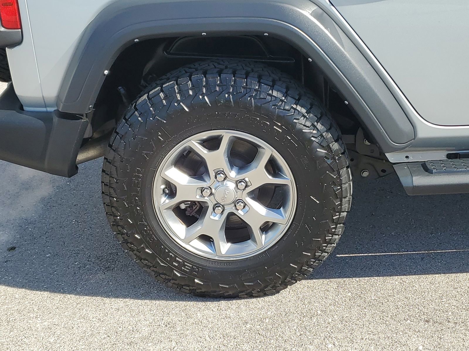 Used 2023 Jeep Wrangler Unlimited Sport AWD/4WD image 5