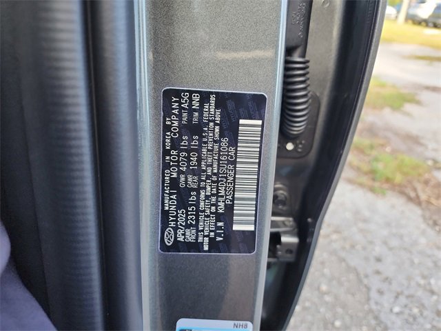 New 2025 Hyundai Elantra SEL w/ Cargo Package image 29